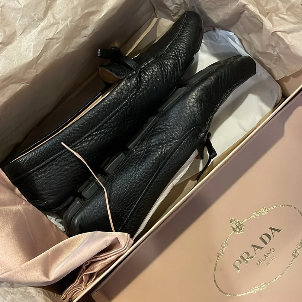 Prada black driving shoes - authentic - Picture 10 of 10